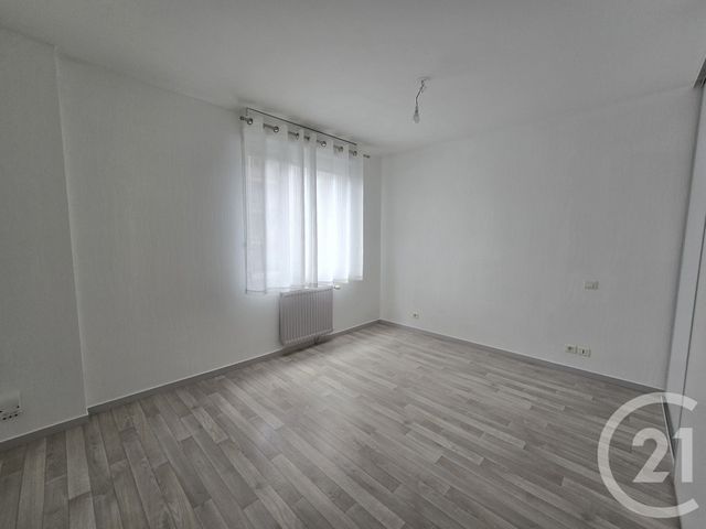 Appartement F3 &agrave; louer - 3 pi&egrave;ces - 80,47 m2 - Limoges - 87 - LIMOUSIN