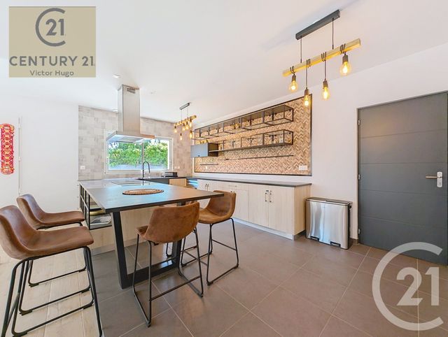 Maison &agrave; vendre - 9 pi&egrave;ces - 242,96 m2 - Limoges - 87 - LIMOUSIN