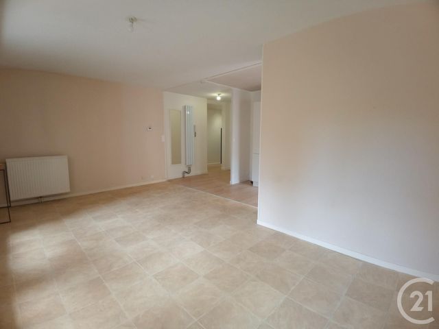 Appartement F3 &agrave; louer - 4 pi&egrave;ces - 66,10 m2 - Limoges - 87 - LIMOUSIN