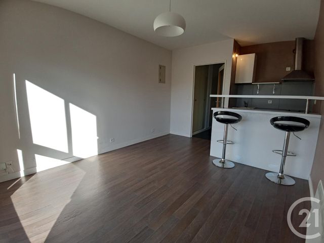 Appartement Studio &agrave; louer - 1 pi&egrave;ce - 23 m2 - Limoges - 87 - LIMOUSIN