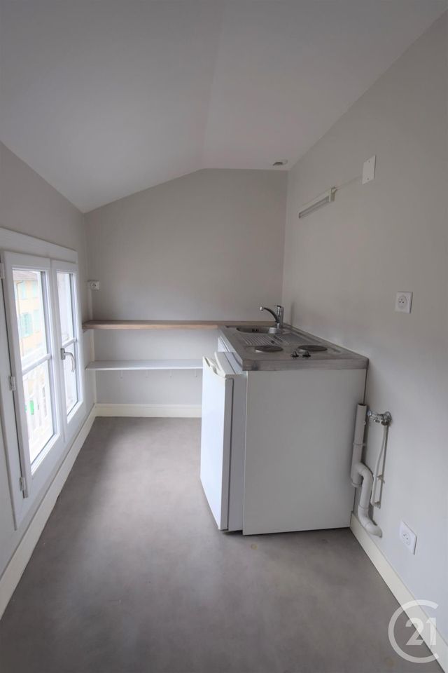Appartement F1 &agrave; louer - 1 pi&egrave;ce - 22,25 m2 - Limoges - 87 - LIMOUSIN