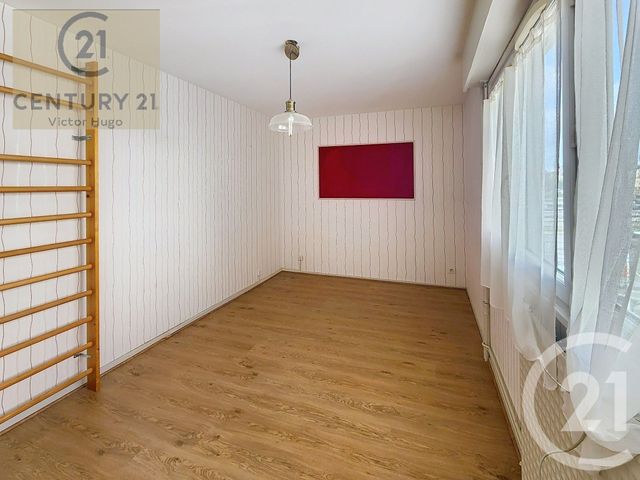Appartement F4 &agrave; louer - 4 pi&egrave;ces - 117,95 m2 - Limoges - 87 - LIMOUSIN