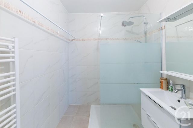 Appartement &agrave; vendre - 5 pi&egrave;ces - 100 m2 - Paris - 75012 - ILE-DE-FRANCE