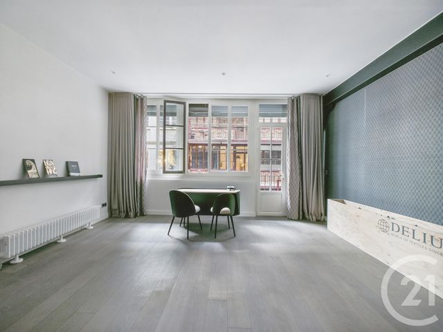 Appartement &agrave; vendre - 2 pi&egrave;ces - 103,50 m2 - Paris - 75011 - ILE-DE-FRANCE