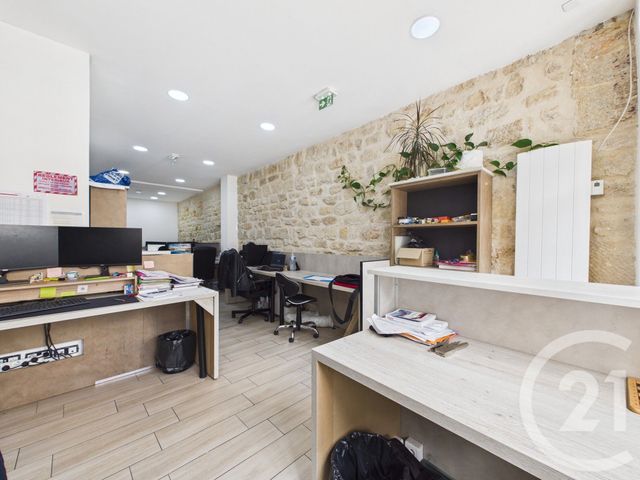 Bureaux à louer - 79.44 m2 - 75 - Paris