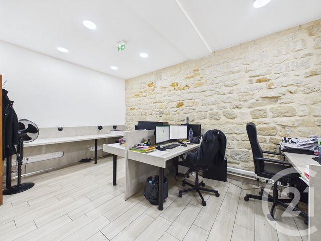 Bureaux à louer - 79.44 m2 - 75 - Paris