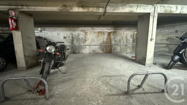 parking - PARIS - 75011