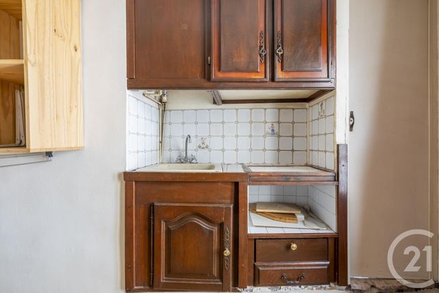Appartement Studio &agrave; vendre - 1 pi&egrave;ce - 13,70 m2 - Paris - 75011 - ILE-DE-FRANCE
