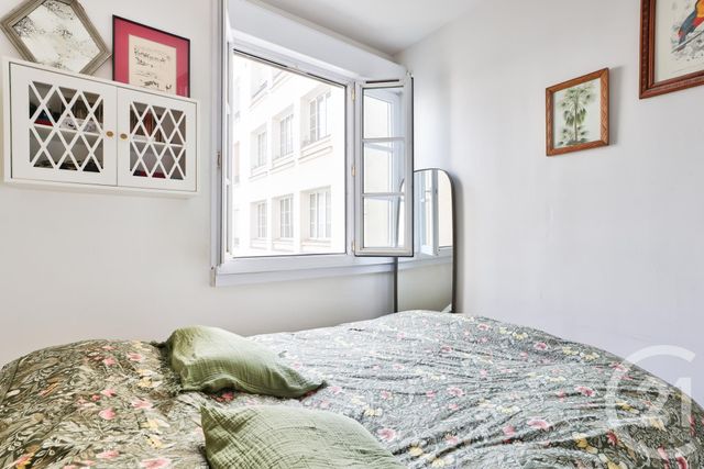 Appartement F5 &agrave; vendre - 5 pi&egrave;ces - 99,54 m2 - Paris - 75011 - ILE-DE-FRANCE