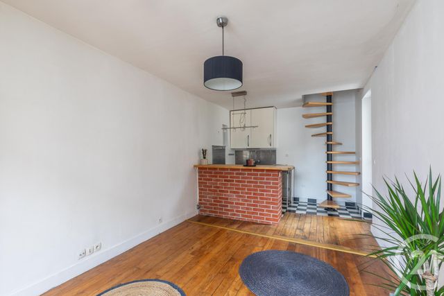 Appartement Duplex à vendre - 2 pièces - 32 m2 - Paris - 75011 - ILE-DE-FRANCE