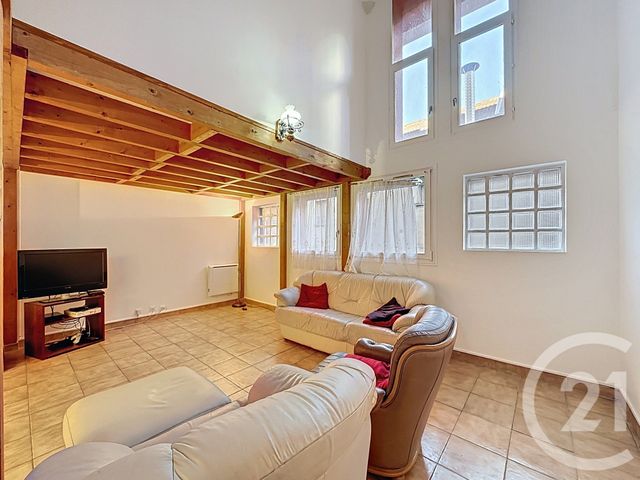 Appartement F5 &agrave; vendre - 5 pi&egrave;ces - 104,77 m2 - Villejuif - 94 - ILE-DE-FRANCE