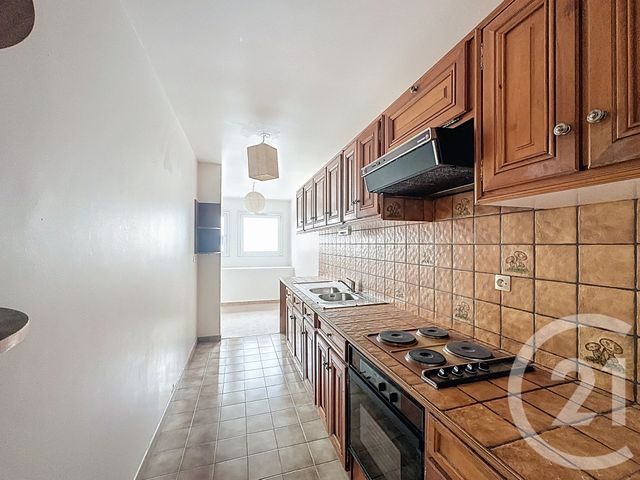 Appartement F4 à vendre - 4 pièces - 80,24 m2 - Villejuif - 94 - ILE-DE-FRANCE