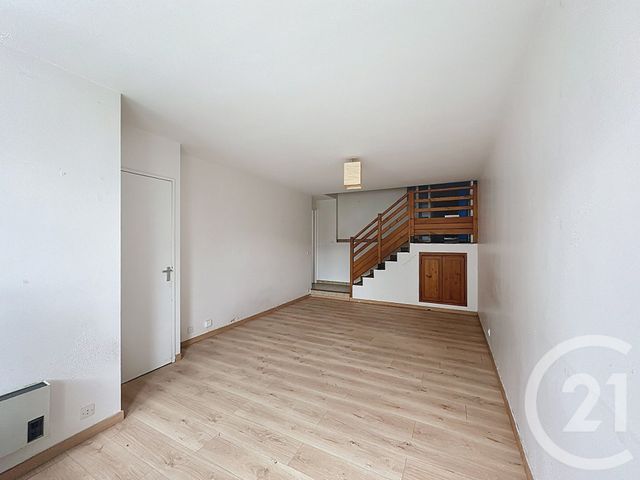 Appartement F4 à vendre - 4 pièces - 80,24 m2 - Villejuif - 94 - ILE-DE-FRANCE