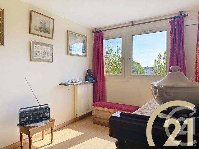 Appartement F4 à vendre - 4 pièces - 78,71 m2 - Villejuif - 94 - ILE-DE-FRANCE