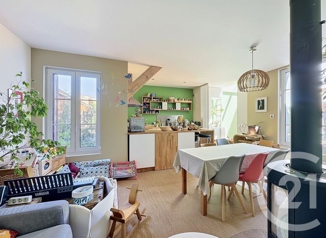 Maison &agrave; vendre - 3 pi&egrave;ces - 59,28 m2 - Villejuif - 94 - ILE-DE-FRANCE