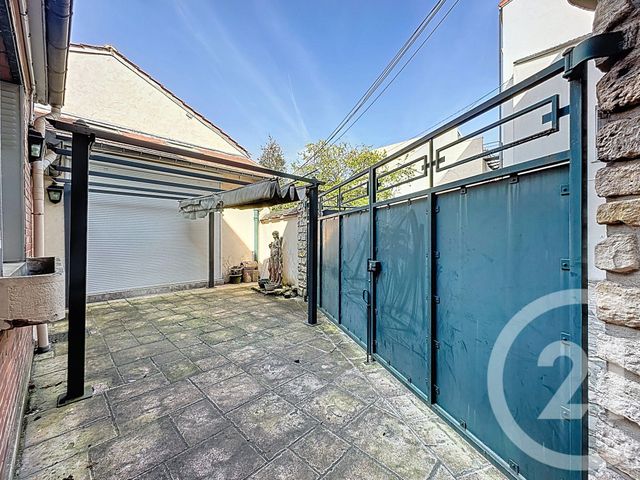 Maison à vendre - 11 pièces - 192,97 m2 - Villejuif - 94 - ILE-DE-FRANCE