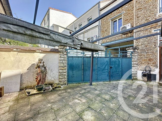 Maison à vendre - 11 pièces - 192,97 m2 - Villejuif - 94 - ILE-DE-FRANCE