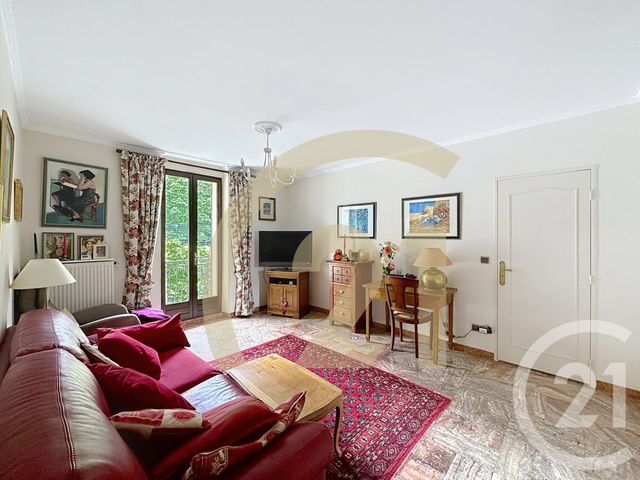 Maison à vendre - 14 pièces - 274,17 m2 - Villejuif - 94 - ILE-DE-FRANCE