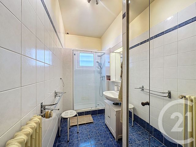 Maison &agrave; vendre - 5 pi&egrave;ces - 84,60 m2 - Villejuif - 94 - ILE-DE-FRANCE