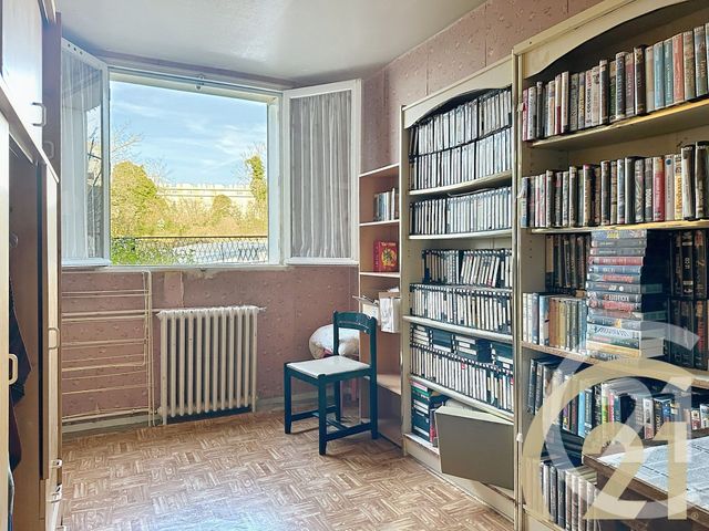 Appartement F5 &agrave; vendre - 5 pi&egrave;ces - 79 m2 - Villejuif - 94 - ILE-DE-FRANCE