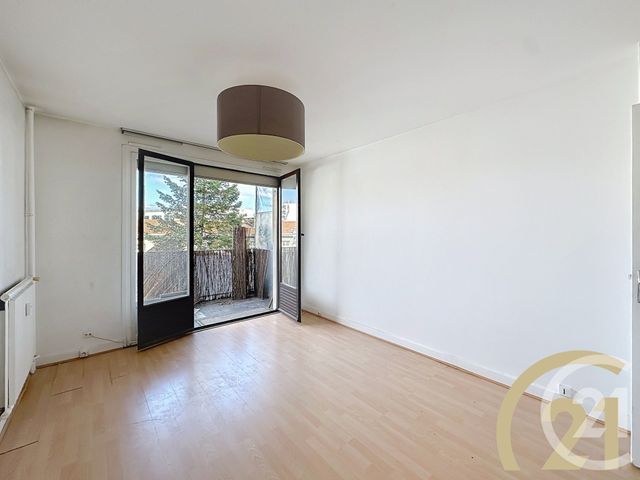 Appartement Studio &agrave; vendre - 1 pi&egrave;ce - 24,74 m2 - Paris - 75020 - ILE-DE-FRANCE