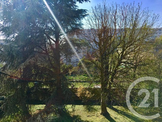 Appartement F3 &agrave; louer - 3 pi&egrave;ces - 58,24 m2 - Villejuif - 94 - ILE-DE-FRANCE