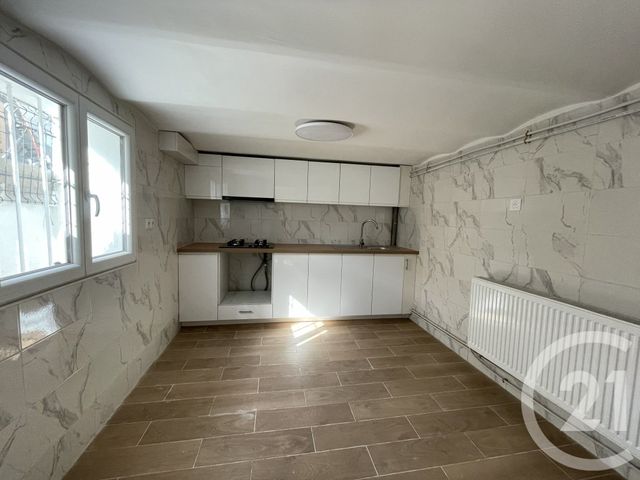 Maison a louer villejuif - 4 pièce(s) - 148.9 m2 - Surfyn