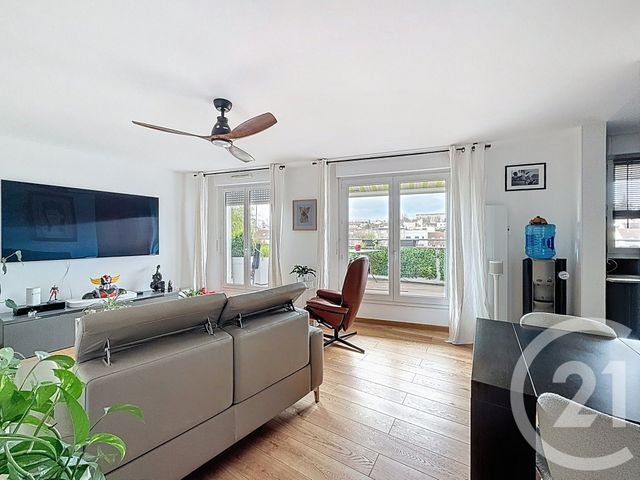 Appartement T2 à vendre - 2 pièces - 47,60 m2 - Villejuif - 94 - ILE-DE-FRANCE