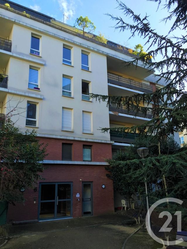 Appartement F2 à louer - 2 pièces - 42,17 m2 - Villejuif - 94 - ILE-DE-FRANCE