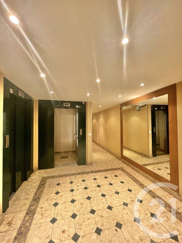 Appartement F3 à louer - 3 pièces - 53,83 m2 - Chatillon - 92 - ILE-DE-FRANCE