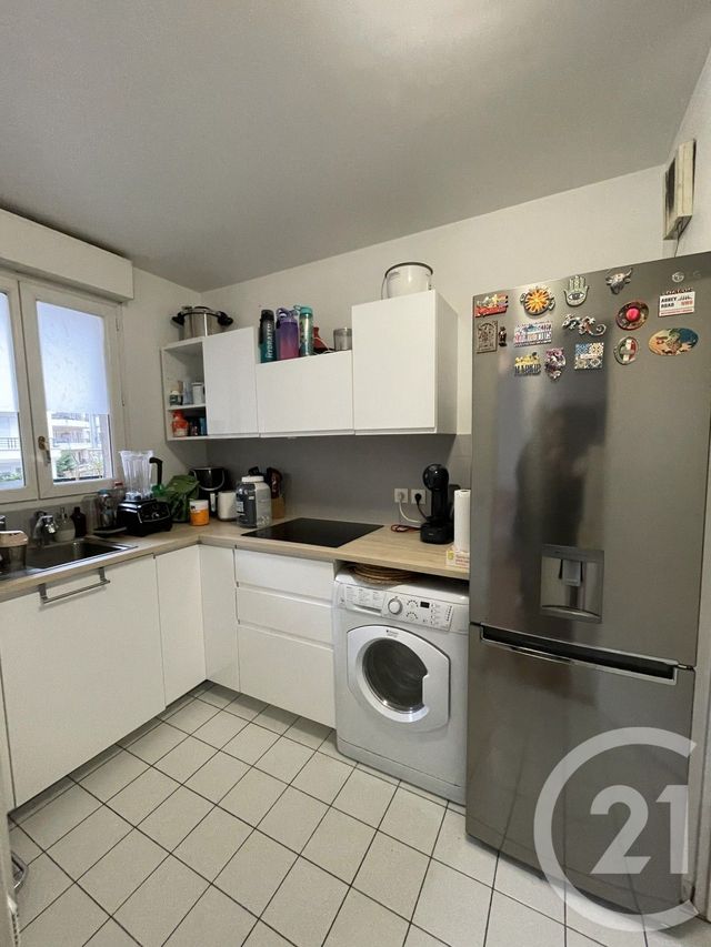 Appartement F3 à louer - 3 pièces - 53,83 m2 - Chatillon - 92 - ILE-DE-FRANCE