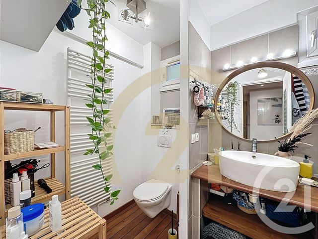 Appartement F3 &agrave; vendre - 3 pi&egrave;ces - 60,76 m2 - Villejuif - 94 - ILE-DE-FRANCE