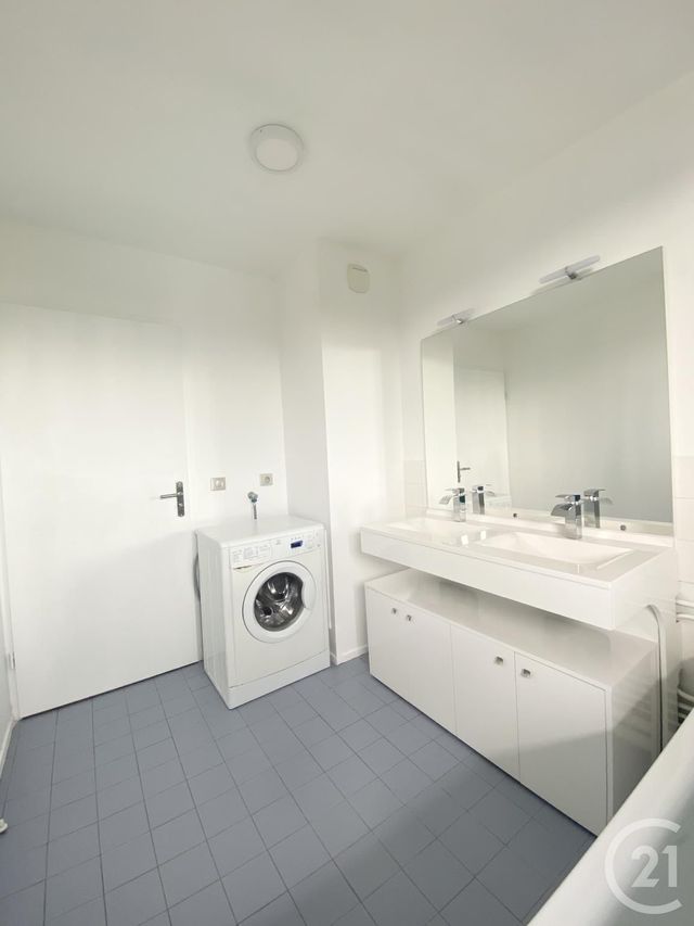 Appartement F4 &agrave; louer - 4 pi&egrave;ces - 75,78 m2 - Villejuif - 94 - ILE-DE-FRANCE