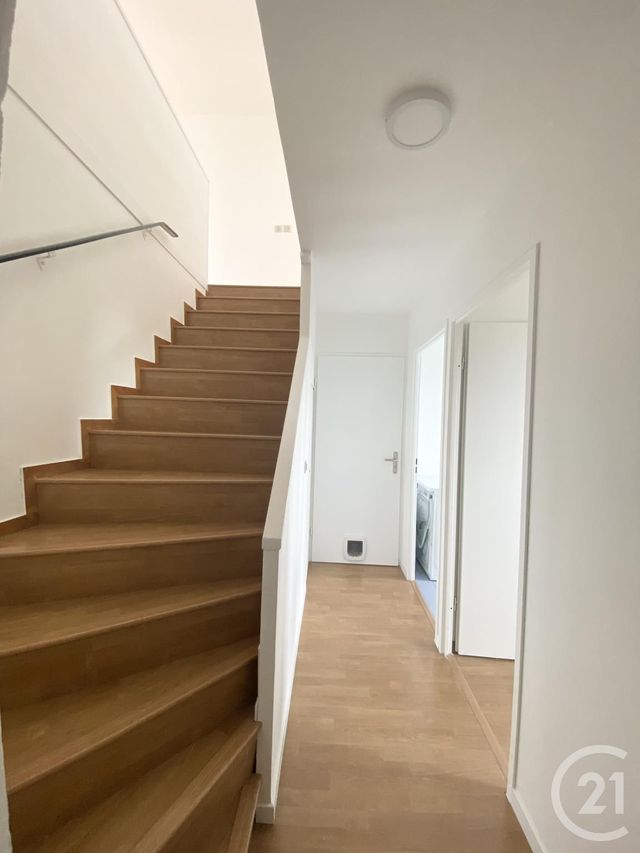 Appartement F4 &agrave; louer - 4 pi&egrave;ces - 75,78 m2 - Villejuif - 94 - ILE-DE-FRANCE