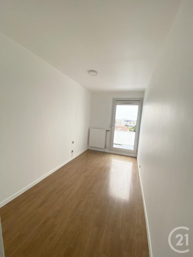 Appartement F4 &agrave; louer - 4 pi&egrave;ces - 75,78 m2 - Villejuif - 94 - ILE-DE-FRANCE