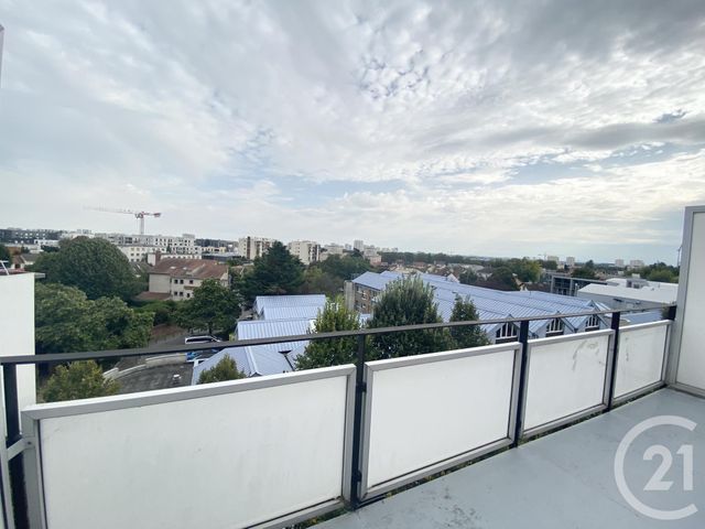 Appartement F4 &agrave; louer - 4 pi&egrave;ces - 75,78 m2 - Villejuif - 94 - ILE-DE-FRANCE