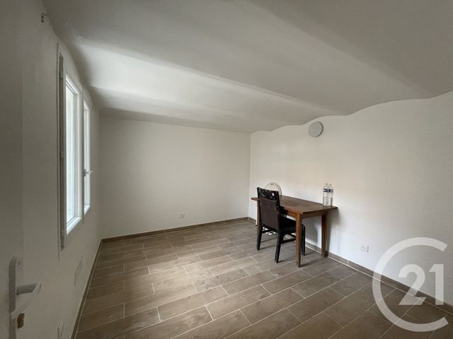 Maison &agrave; louer - 3 pi&egrave;ces - 69,47 m2 - Villejuif - 94 - ILE-DE-FRANCE