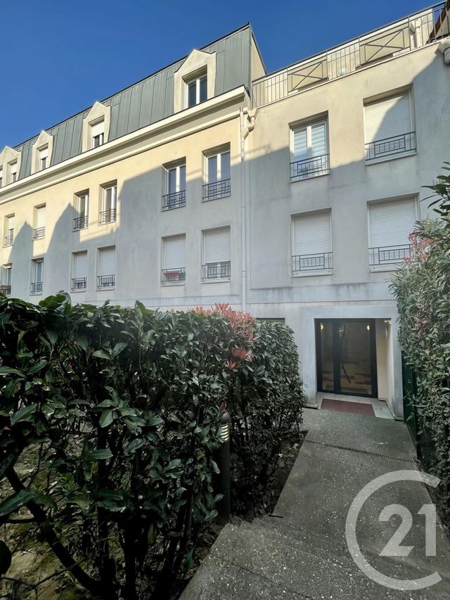 Appartement F3 &agrave; louer - 3 pi&egrave;ces - 59,75 m2 - Villejuif - 94 - ILE-DE-FRANCE