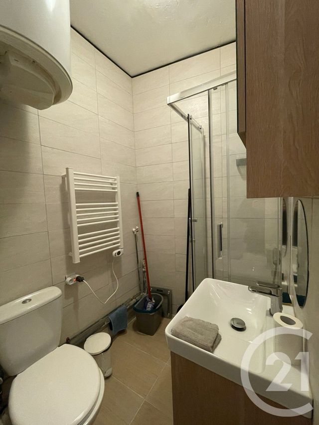 Appartement Studio &agrave; louer - 1 pi&egrave;ce - 15,65 m2 - Villejuif - 94 - ILE-DE-FRANCE