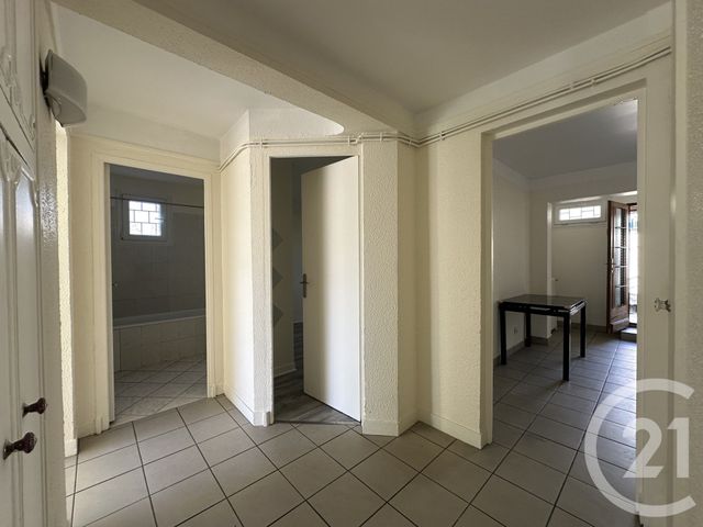 Appartement &agrave; louer - 3 pi&egrave;ces - 70,97 m2 - Vitry Sur Seine - 94 - ILE-DE-FRANCE