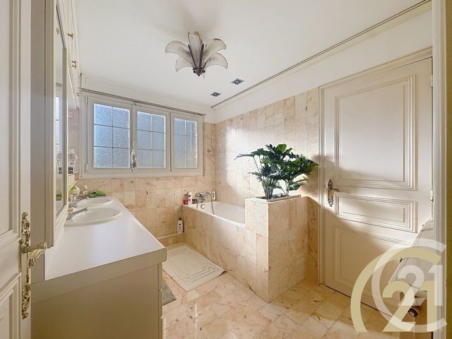 Maison &agrave; vendre - 10 pi&egrave;ces - 160 m2 - Villejuif - 94 - ILE-DE-FRANCE