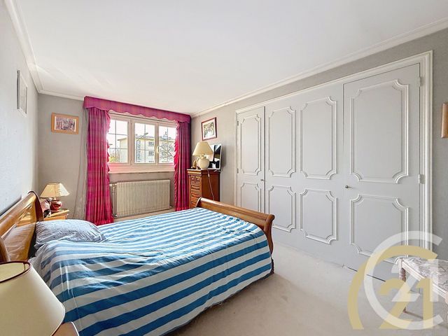 Maison &agrave; vendre - 10 pi&egrave;ces - 160 m2 - Villejuif - 94 - ILE-DE-FRANCE