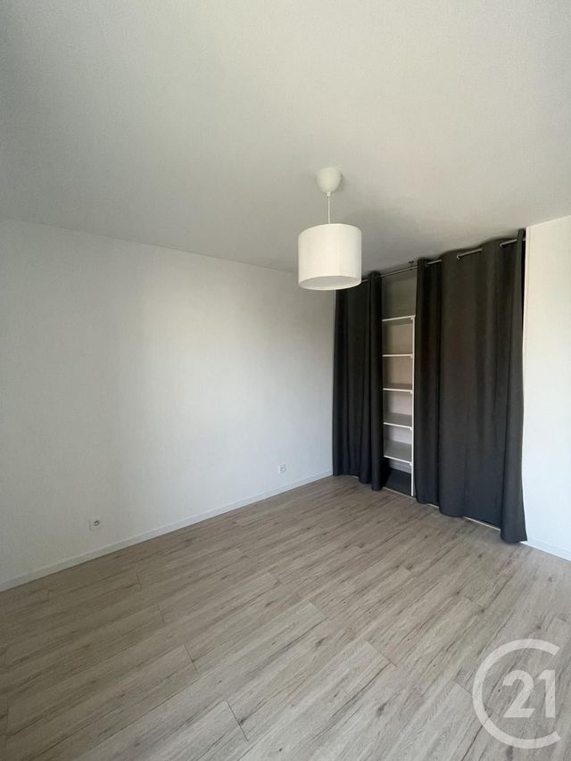 Appartement F2 &agrave; louer - 2 pi&egrave;ces - 41,20 m2 - Villejuif - 94 - ILE-DE-FRANCE