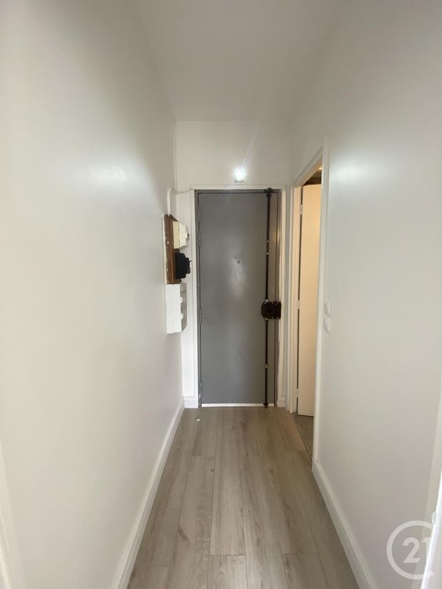 Appartement F2 &agrave; louer - 2 pi&egrave;ces - 32,72 m2 - Villejuif - 94 - ILE-DE-FRANCE