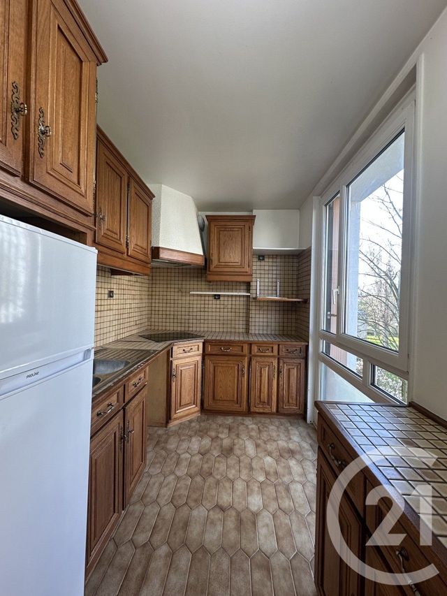 Appartement F3 &agrave; louer - 3 pi&egrave;ces - 51,13 m2 - Villejuif - 94 - ILE-DE-FRANCE