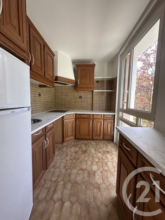 Appartement F3 &agrave; louer - 3 pi&egrave;ces - 51,13 m2 - Villejuif - 94 - ILE-DE-FRANCE