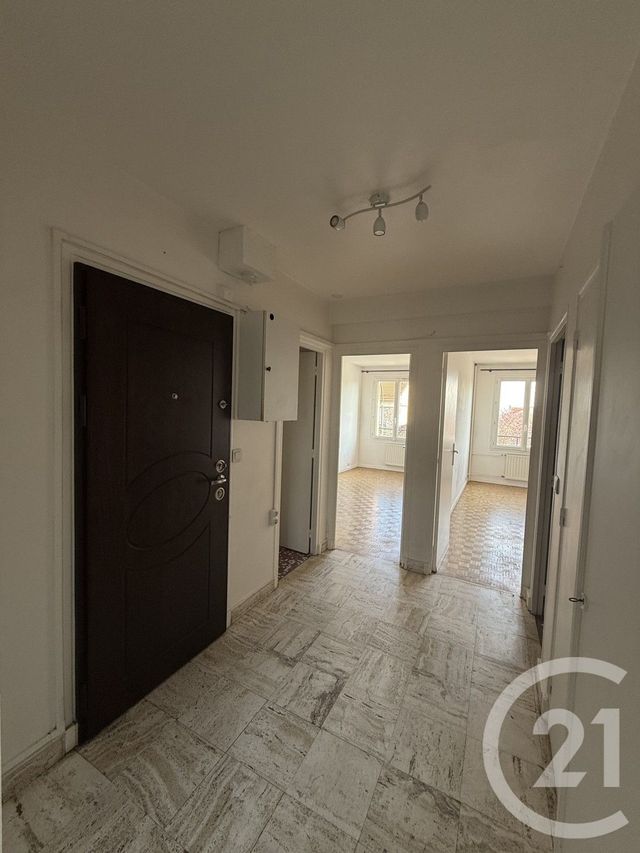 Appartement F3 &agrave; louer - 3 pi&egrave;ces - 58,24 m2 - Villejuif - 94 - ILE-DE-FRANCE
