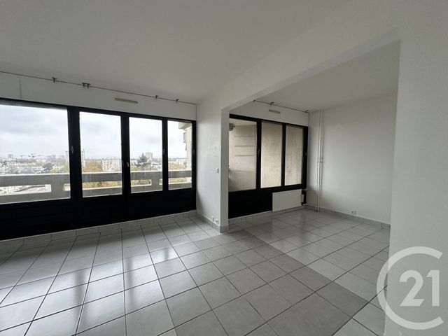 Appartement F4 &agrave; louer - 5 pi&egrave;ces - 94,87 m2 - Villejuif - 94 - ILE-DE-FRANCE