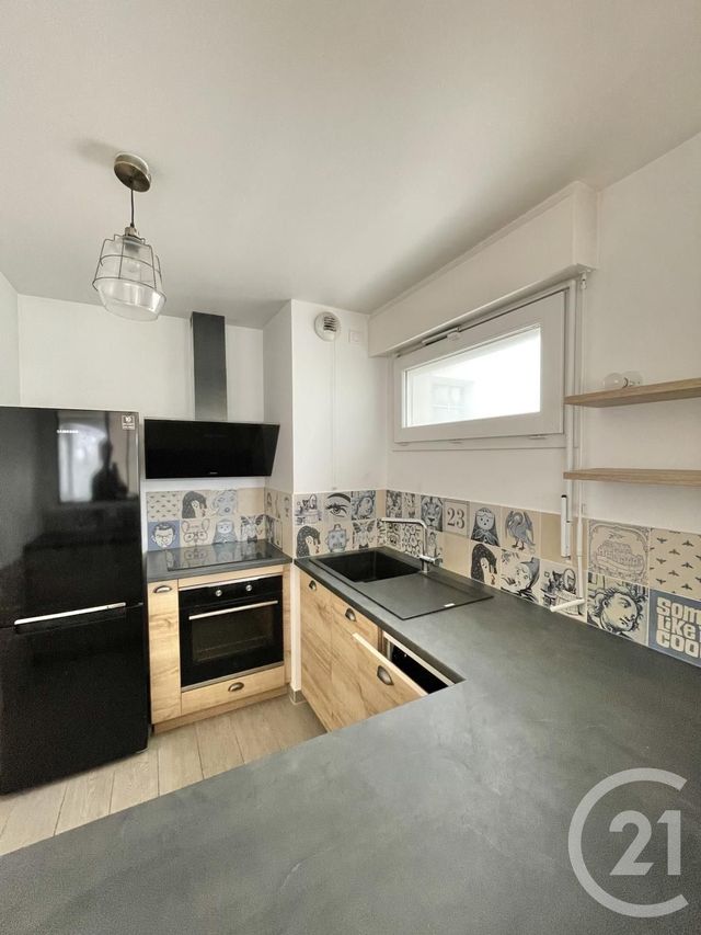 Appartement F4 &agrave; louer - 4 pi&egrave;ces - 77,86 m2 - Villejuif - 94 - ILE-DE-FRANCE