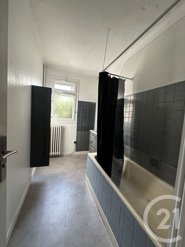 Appartement F2 &agrave; louer - 2 pi&egrave;ces - 43,92 m2 - Villejuif - 94 - ILE-DE-FRANCE